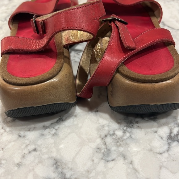 Dansko Vintage platform Sandals - Picture 9 of 9